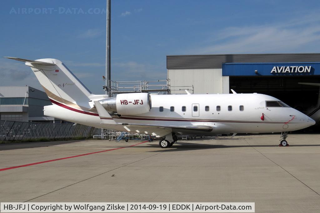 HB-JFJ, 2005 Bombardier Challenger 604 (CL-600-2B16) C/N 5599, visitor