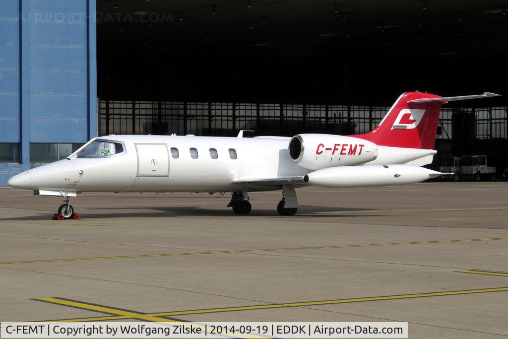 C-FEMT, 1976 Learjet 36A C/N 024, visitor