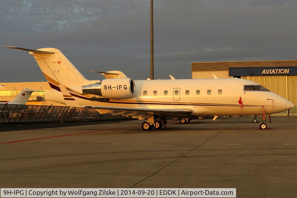 9H-IPG, 2004 Bombardier Challenger 604 (CL-600-2B16) C/N 5589, visitor