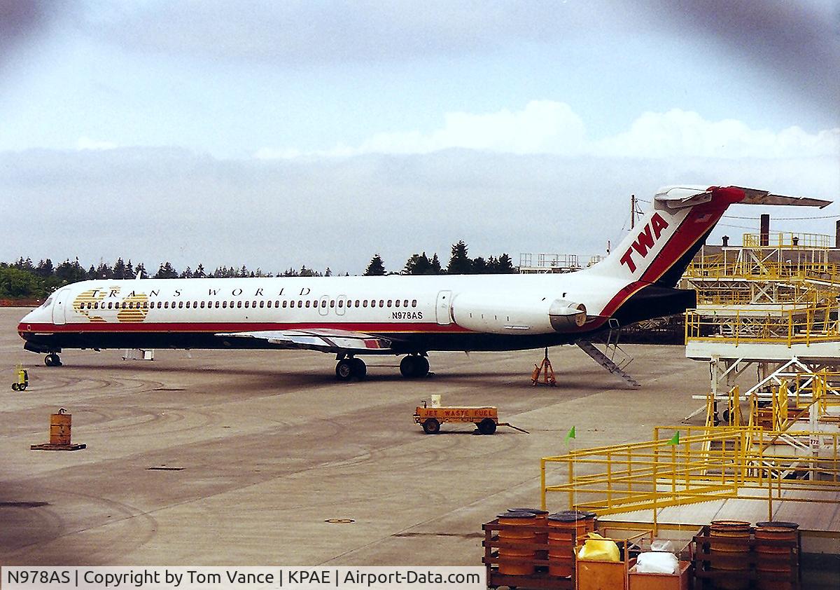N978AS, 1996 McDonnell Douglas MD-83 (DC-9-83) C/N 53470, Shown at BF Goodrich Everett WA - TWA never took delivery of this jet.