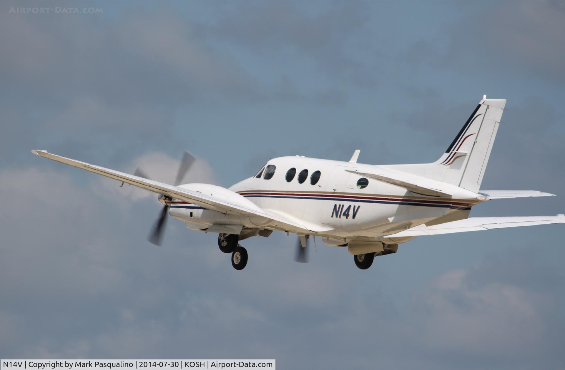 N14V, 1968 Beech B90 C/N LJ-411, Beech B90