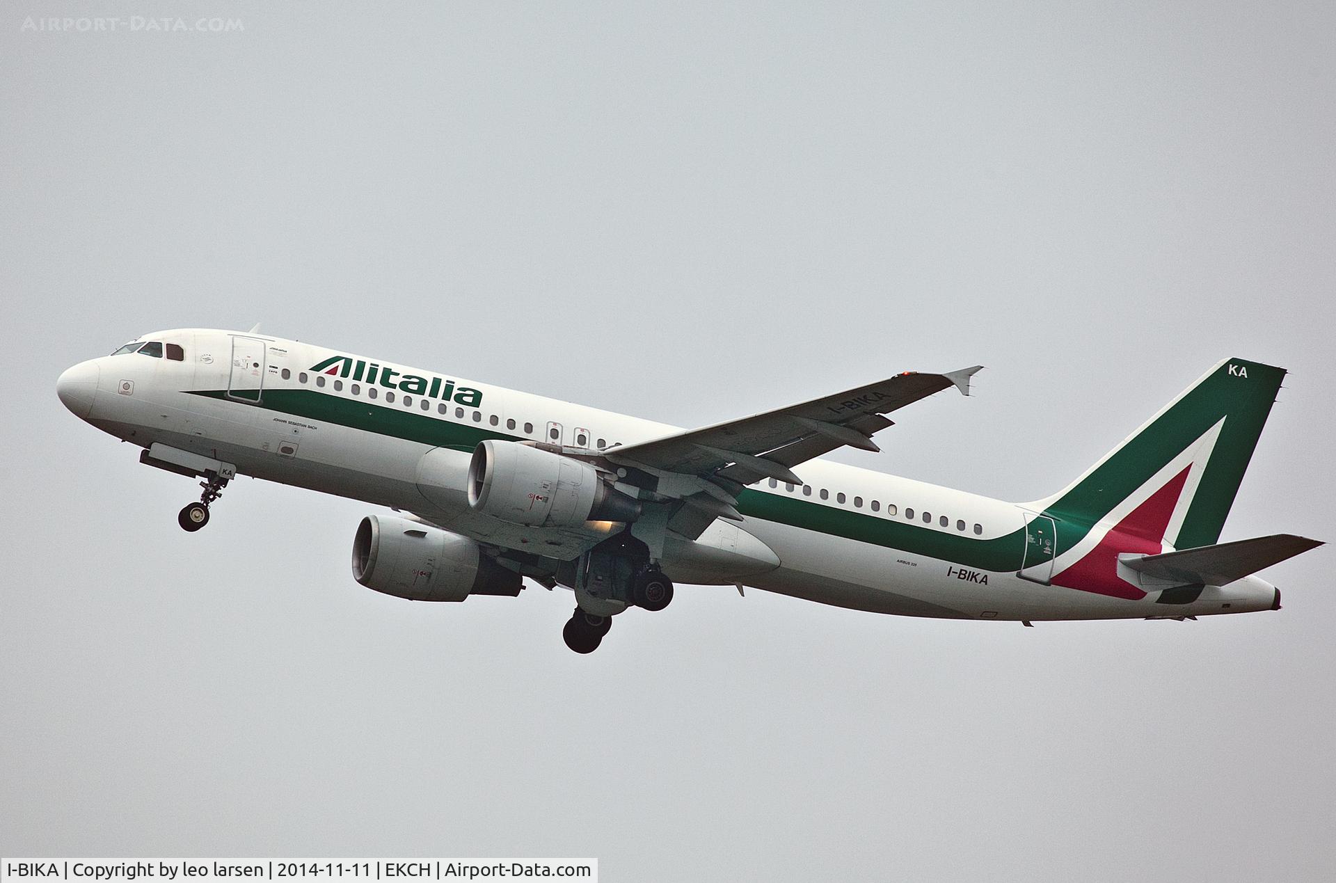 I-BIKA, 1999 Airbus A320-214 C/N 951, Copenhagen 11.11.14