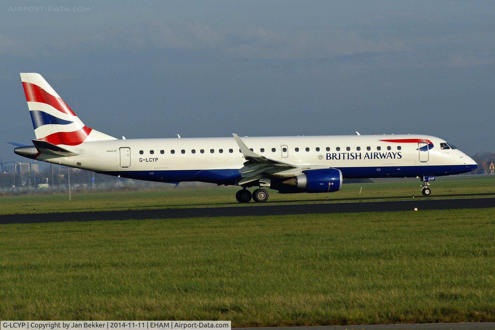 G-LCYP, 2011 Embraer 190SR (ERJ-190-100SR) C/N 19000443, Schiphol Amsterdam, Polderbaan, just after landing.