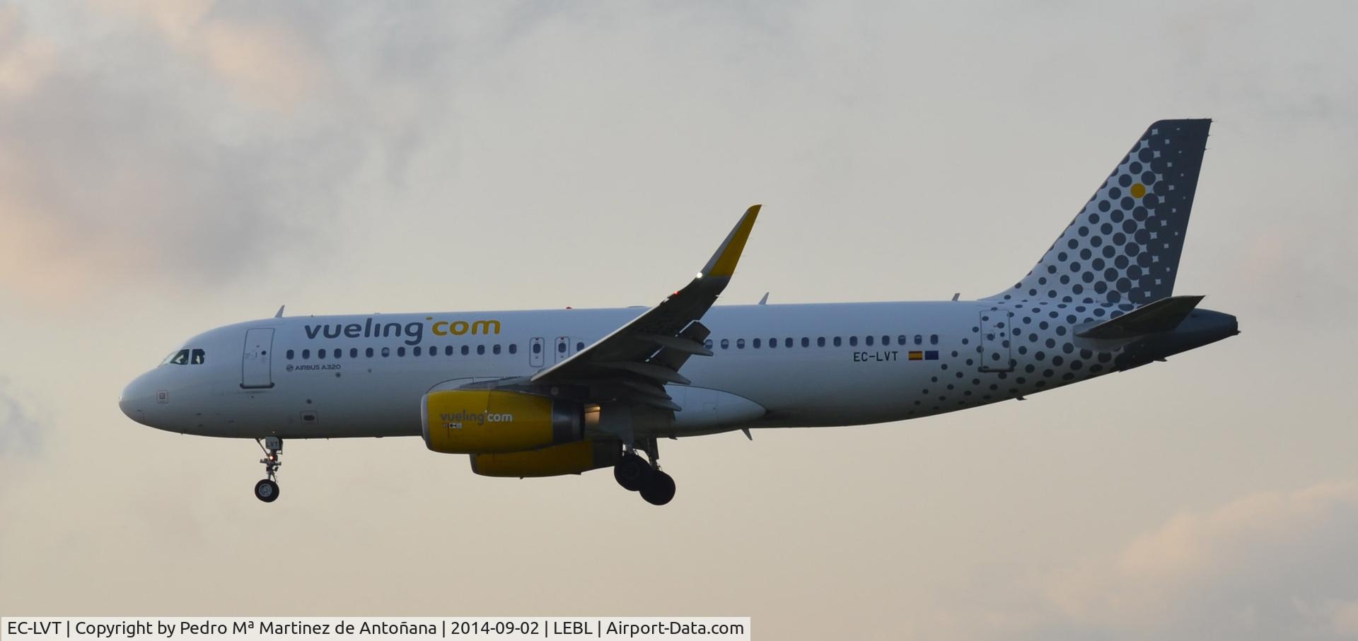 EC-LVT, 2013 Airbus A320-232 C/N 5612, El Prat Barcelona