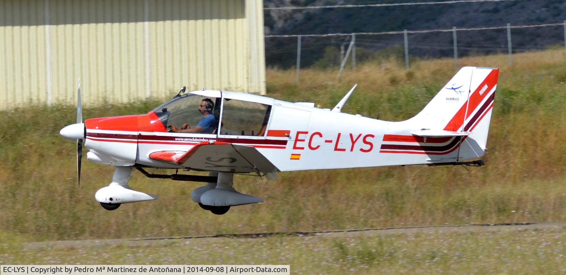 EC-LYS, Robin DR-400-180 Regent Regent C/N 1453, Aeroclub Nimbus - Santa Cilia - Huesca - España