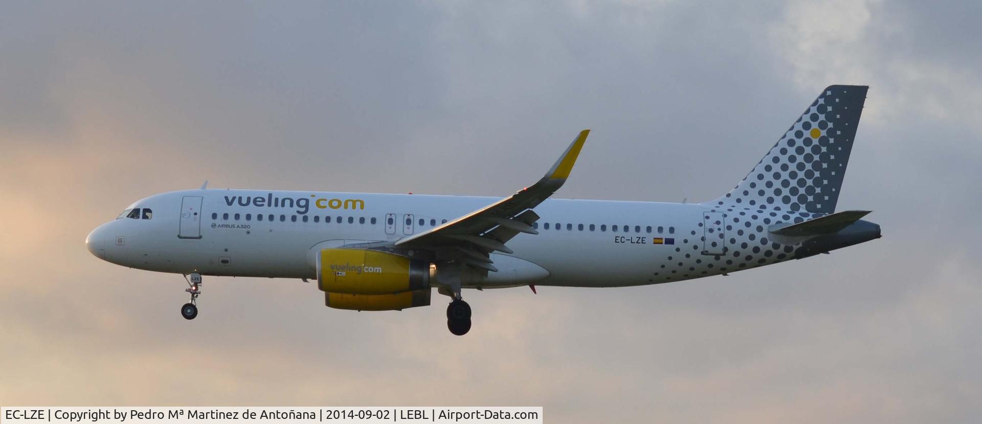 EC-LZE, 2013 Airbus A320-232 C/N 5885, El Prat - Barcelona