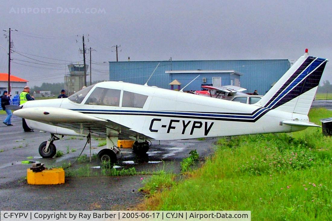 C-FYPV, 1969 Piper PA-28-140 C/N 28 25917, Piper PA-28-140 Cherokee B [28-25917] St. Jean~C 17/06/2005