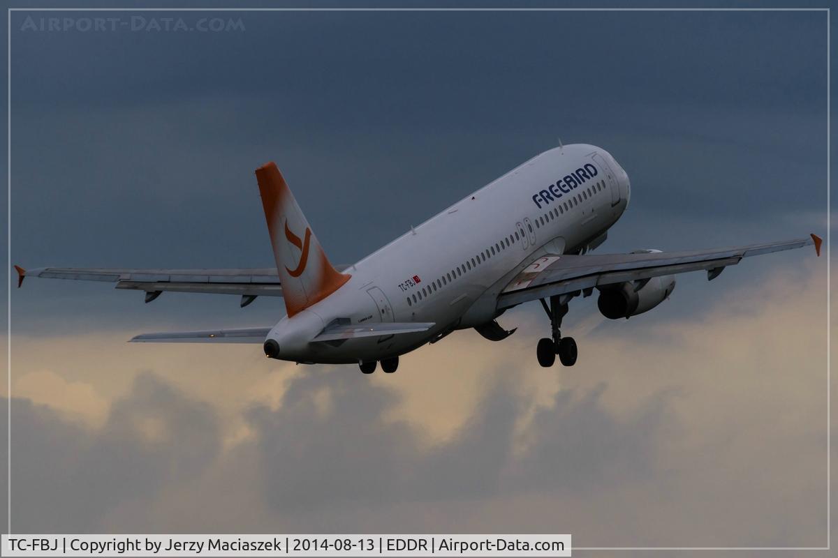 TC-FBJ, 1996 Airbus A320-232 C/N 580, Airbus A320-232