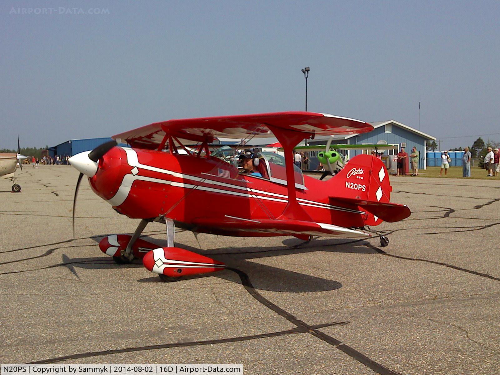 N20PS, 1982 Pitts S-1S Special C/N JSEB-1, A beautiful Pitts at the 1st annual Perham Fly-in.