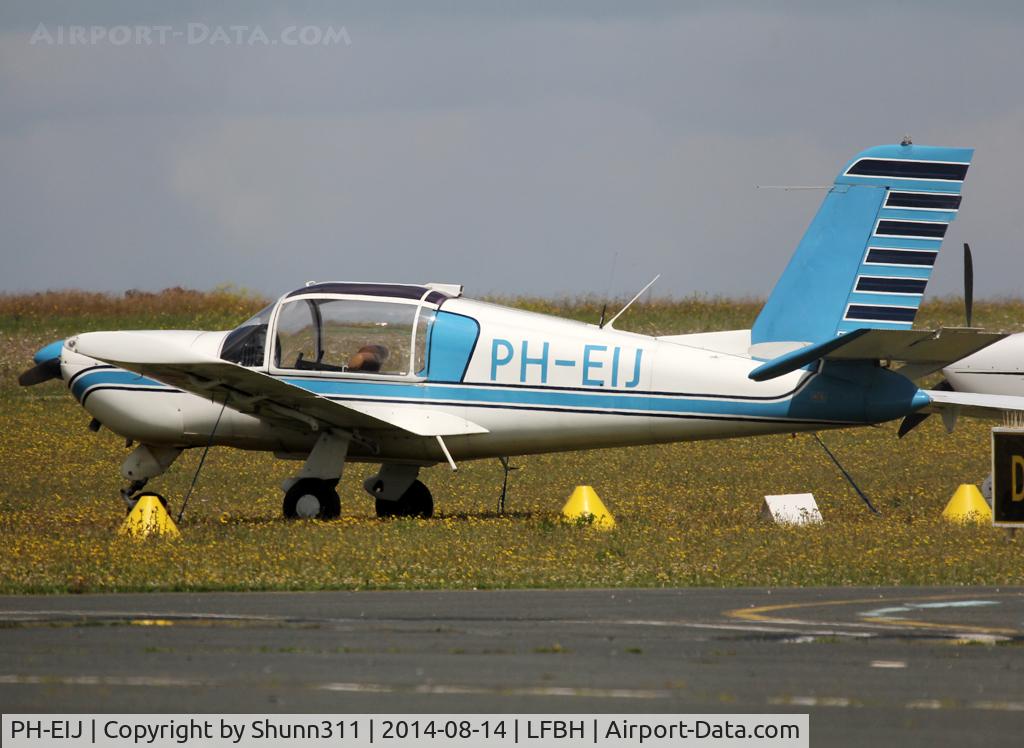 PH-EIJ, Socata Rallye 150ST C/N 3141, Parked in the grass...