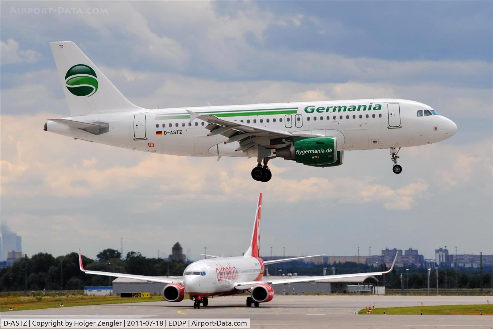 D-ASTZ, 2007 Airbus A319-112 C/N 3019, Meeting at holding point 26L...