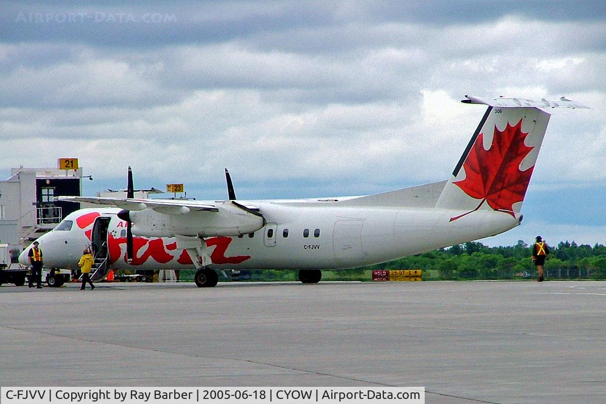 C-FJVV, 1991 De Havilland Canada DHC-8-311 Dash 8 C/N 271, De Havilland Canada DHC-8-311A Dash 8 [271] (Air Canada Jazz) Ottawa-Macdonald Cartier International~C 18/06/2005