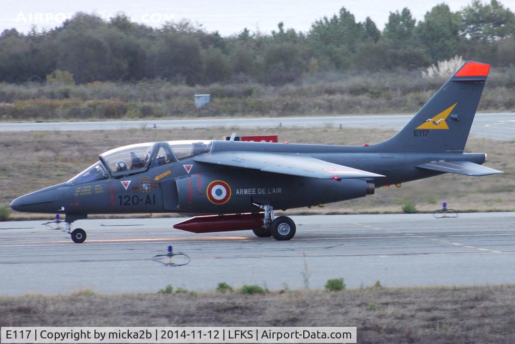 E117, , Taxiing