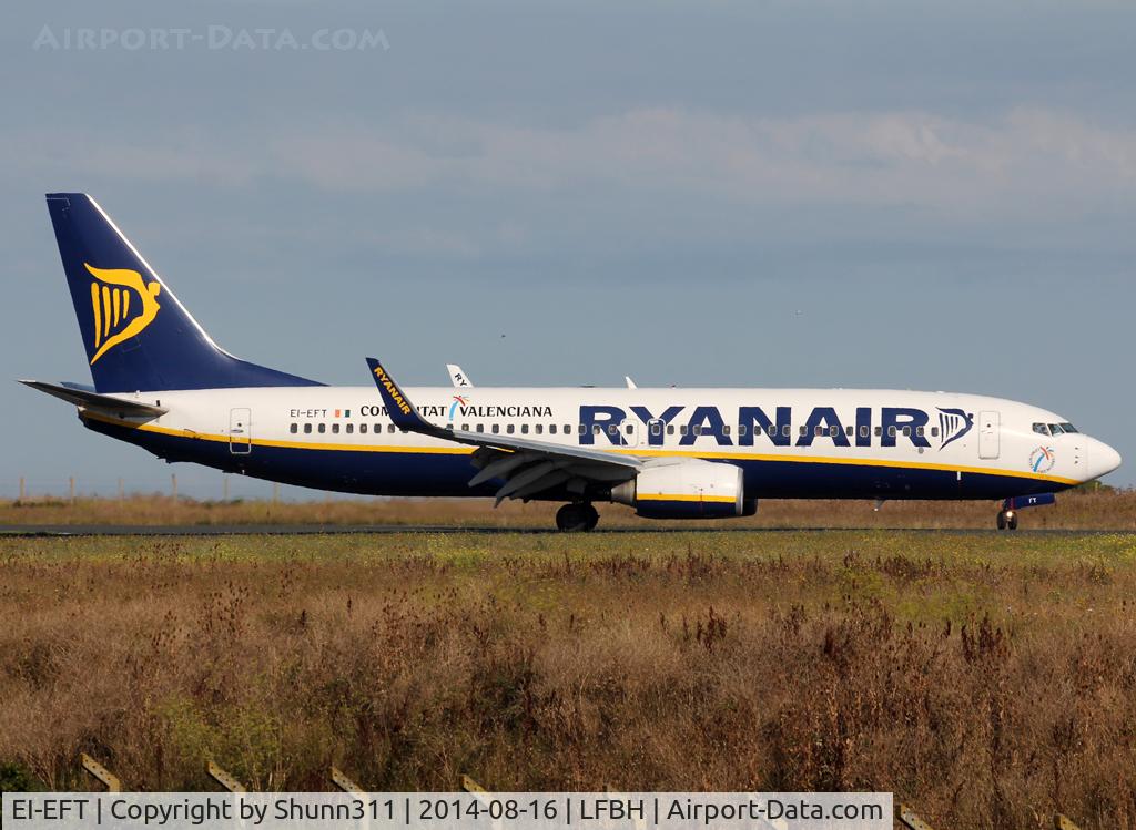 EI-EFT, 2009 Boeing 737-8AS C/N 37543, Lining up rwy 10 for departure...