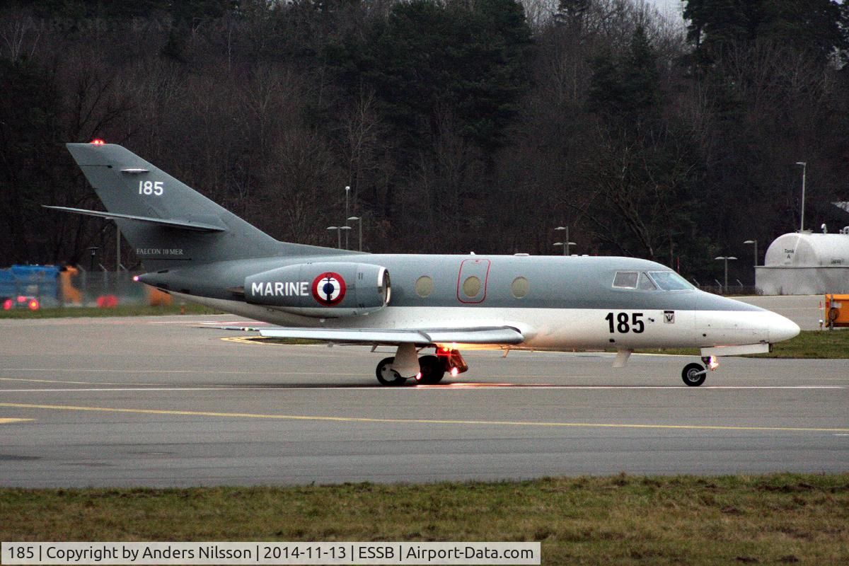 185, Dassault Falcon 10MER C/N 185, Lining up runway 12 for a flight to Prague.