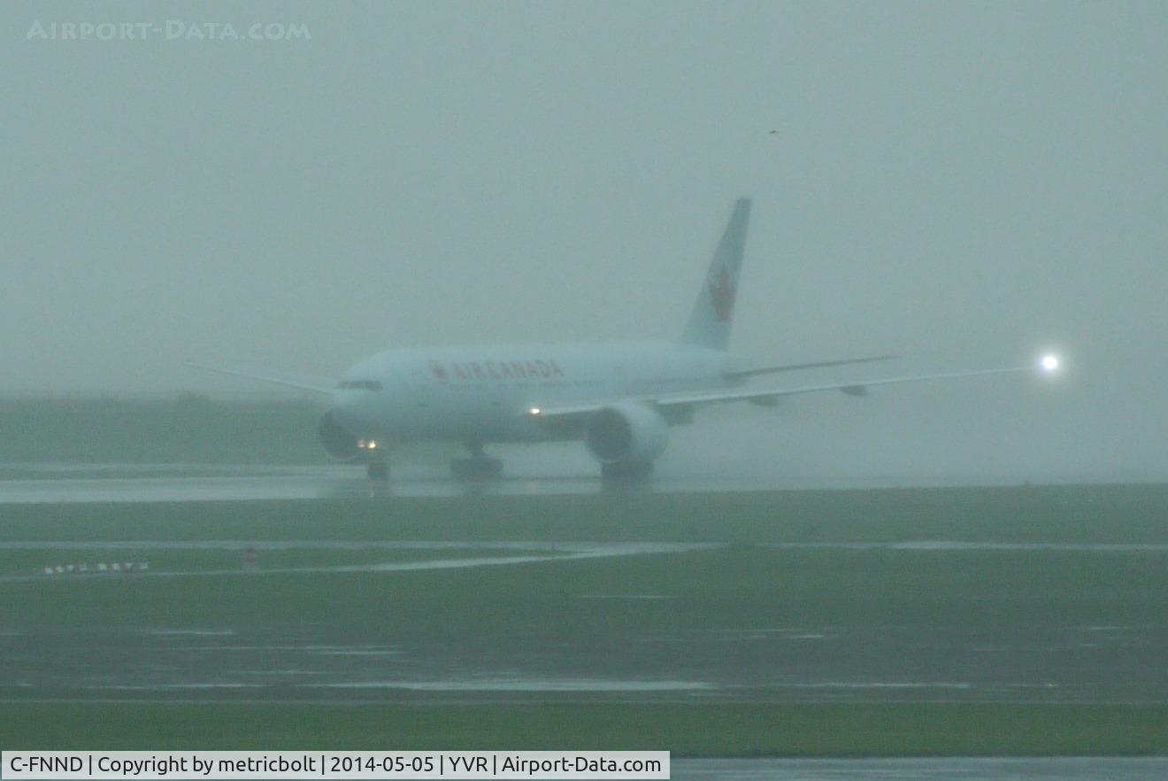 C-FNND, 2008 Boeing 777-233/LR C/N 35246, Rainy day departure from YVR