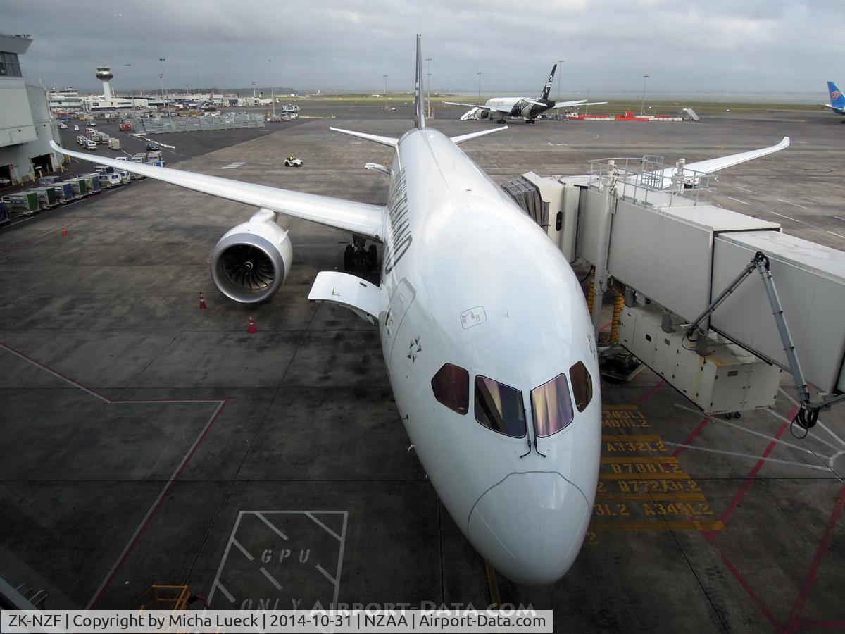 ZK-NZF, 2014 Boeing 787-9 Dreamliner C/N 34335, Air NZ's latest toy