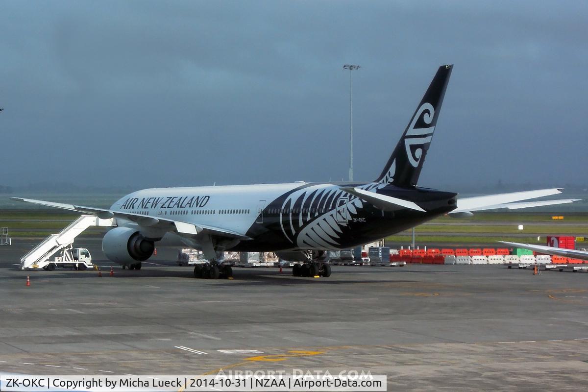 ZK-OKC, 2006 Boeing 777-219/ER C/N 34377, In new livery