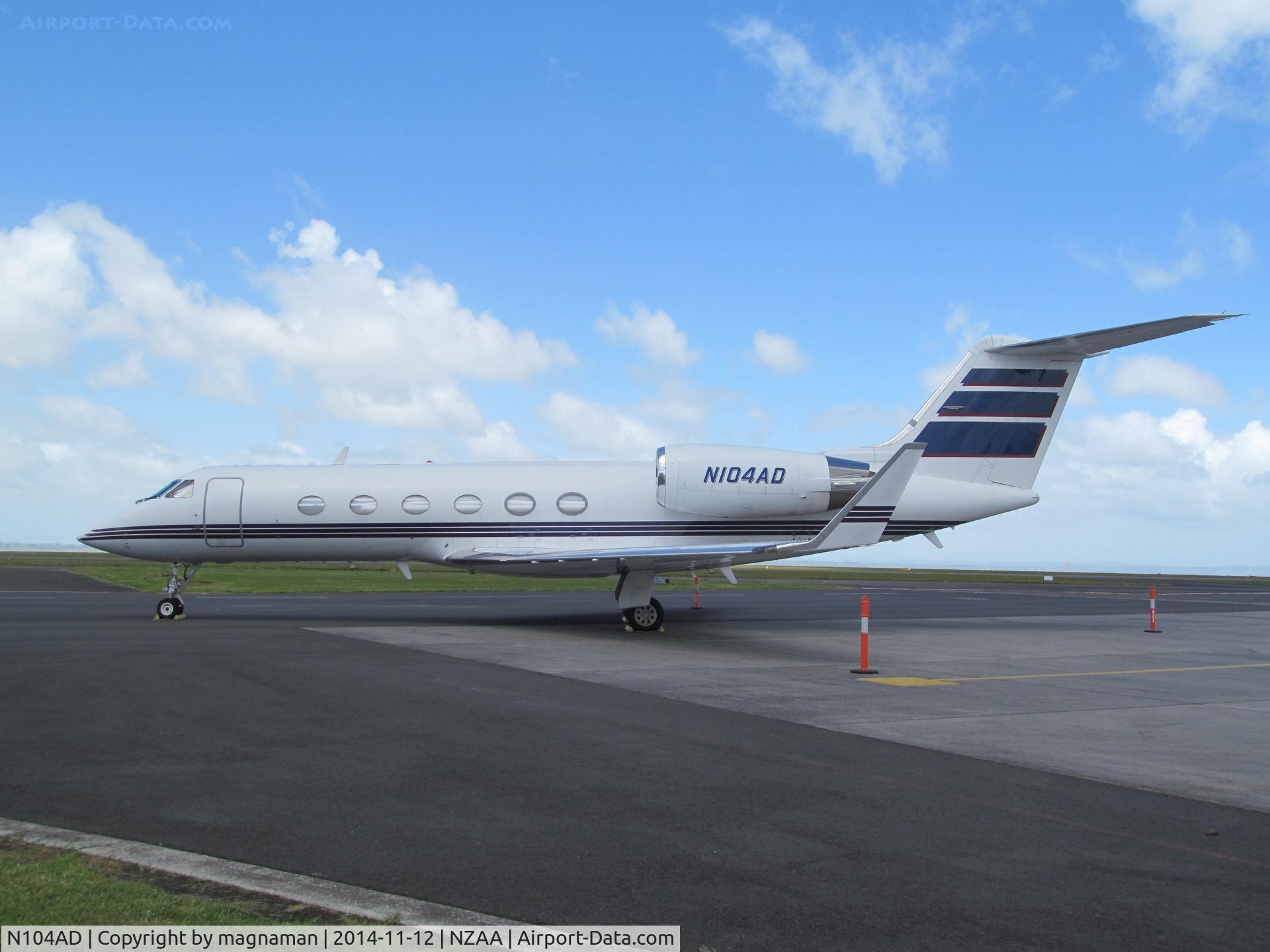 N104AD, 2000 Gulfstream Aerospace G-IV C/N 1406, bringing Mariah Carey to NZ for concert