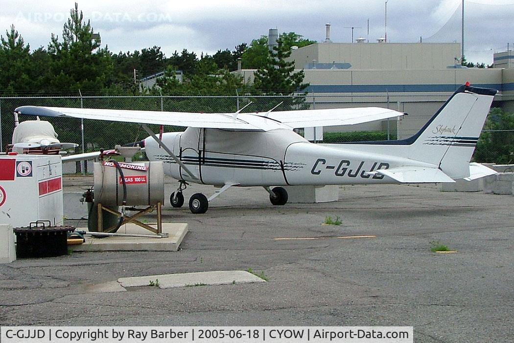C-GJJD, 1997 Cessna 172R C/N 17280309, Cessna 172R Skyhawk [172-80309] Ottawa-Macdonald Cartier International~C 18/06/2005