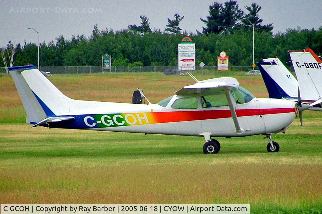 C-GCOH, 1974 Cessna 172M C/N 17263577, Cessna 172M Skyhawk [172-63577] Ottawa-Macdonald Cartier International~C 18/06/2005
