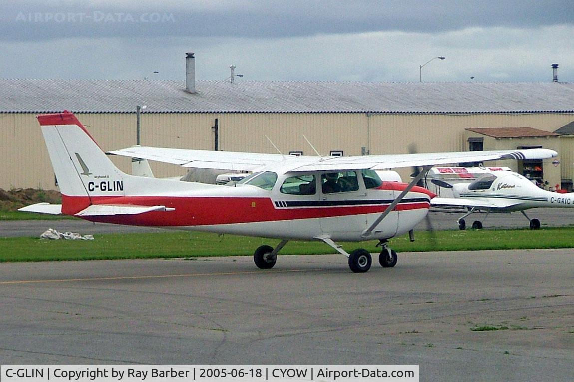C-GLIN, 1975 Cessna 172M C/N 172-63898, Cessna 172M Skyhawk [172-63898] Ottawa-Macdonald Cartier International~C 18/06/2005