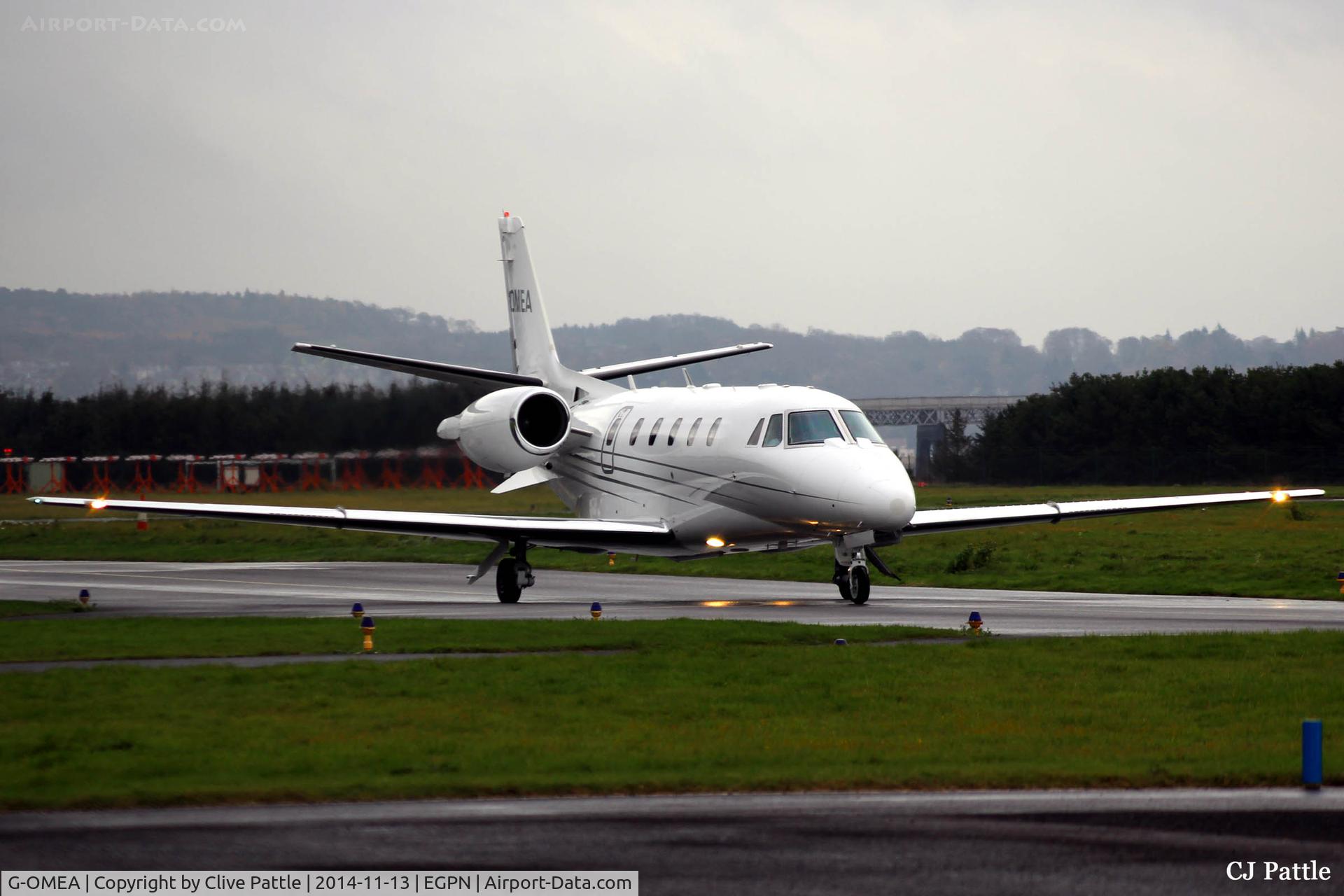 G-OMEA, 2006 Cessna 560XL Citation XLS C/N 560-5610, Heading for departure from Dundee Riverside runway 09