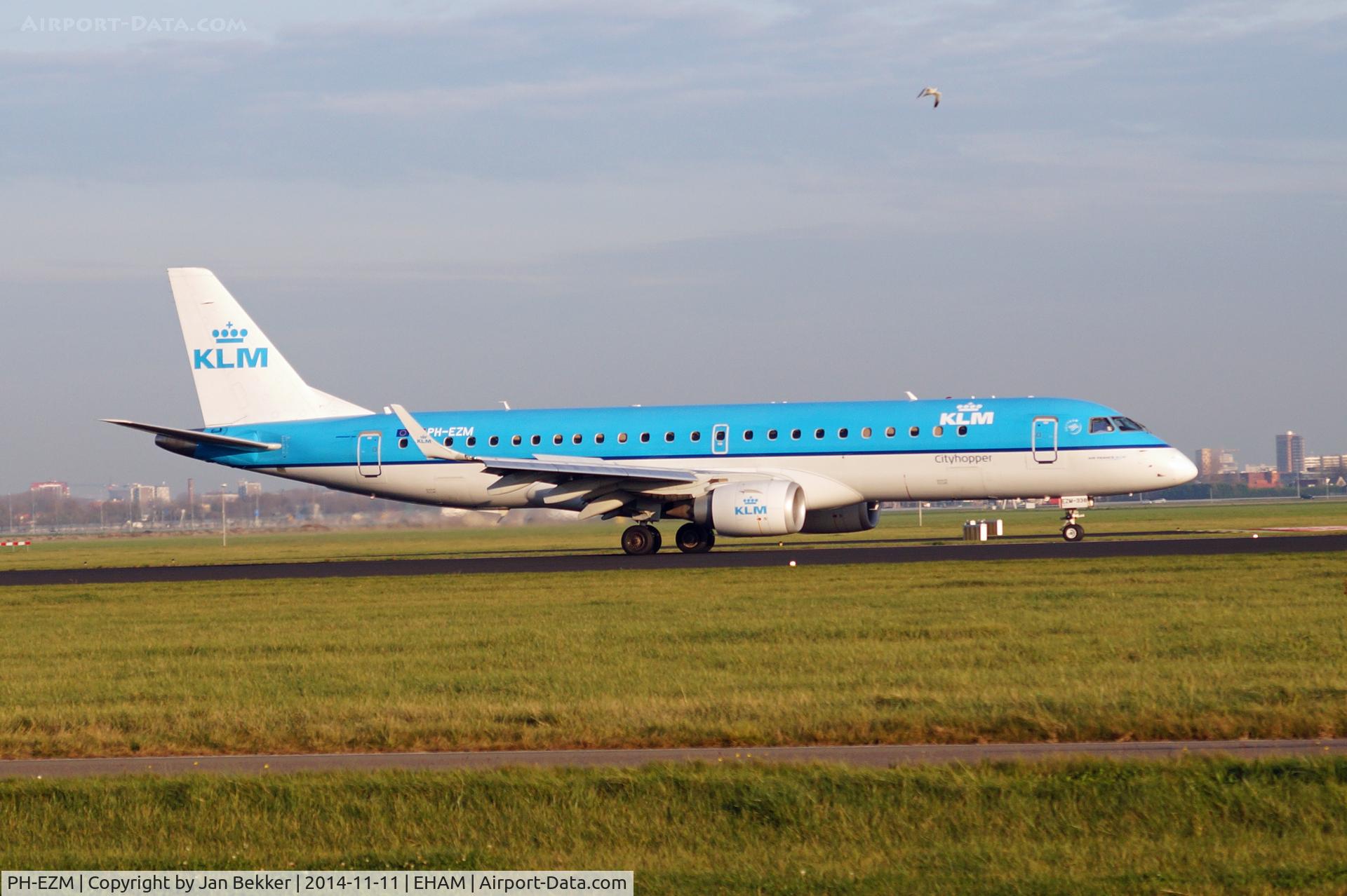 PH-EZM, 2010 Embraer 190LR (ERJ-190-100LR) C/N 19000338, Schiphol