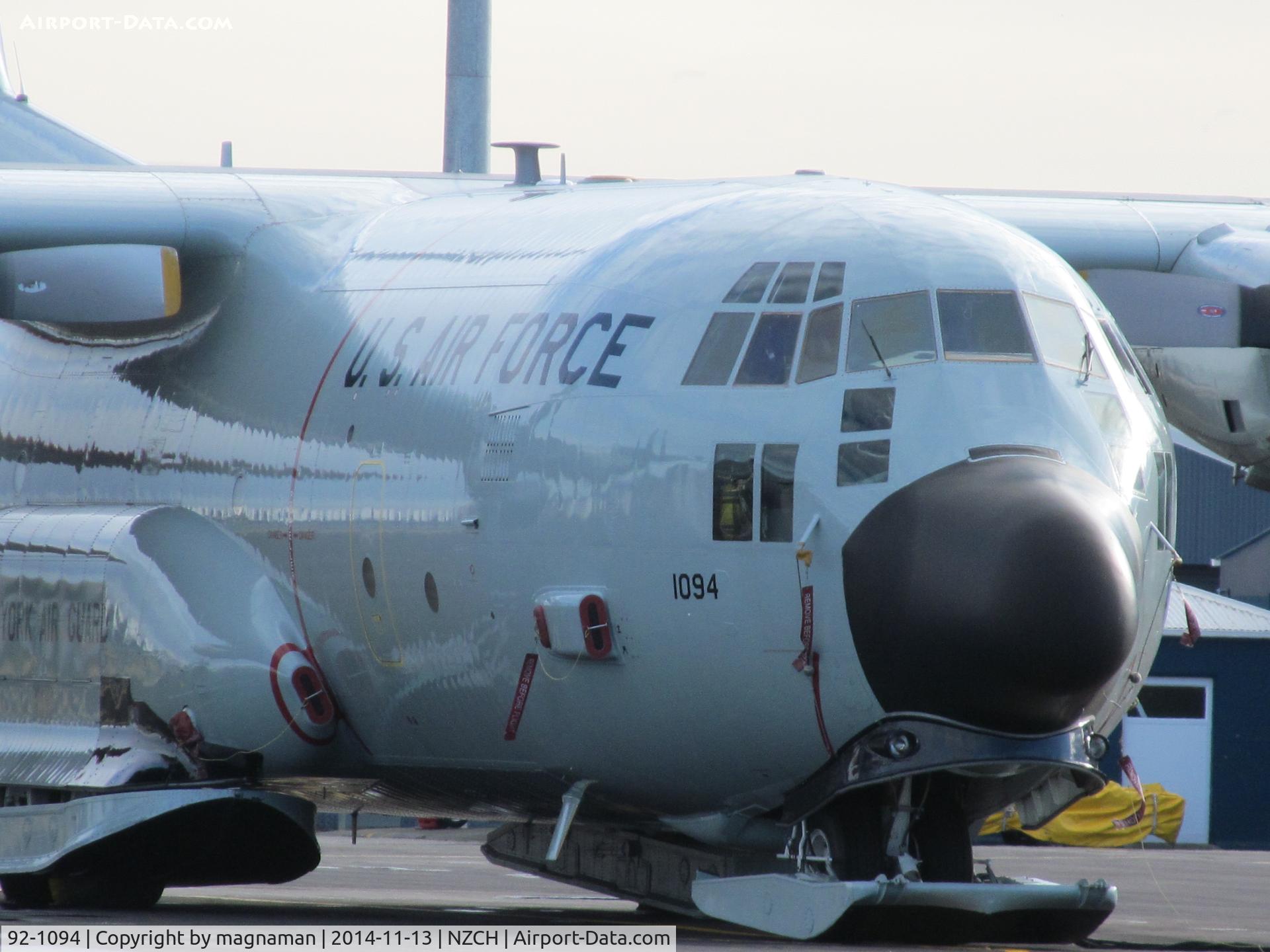 92-1094, 1992 Lockheed LC-130H Hercules C/N 382-5402, Ready for summer antarctica season