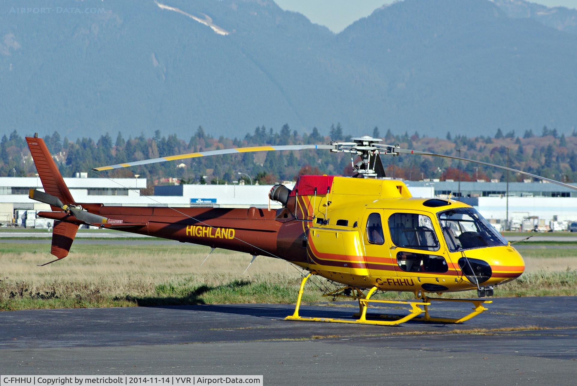 C-FHHC, 1991 Aerospatiale AS-350B-2 Ecureuil C/N 2569, Seen at YVR