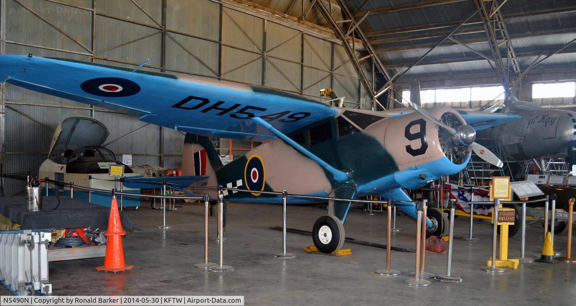 N5490N, 1944 Stinson V77 Reliant C/N 77-473, Vintage Flight Museum