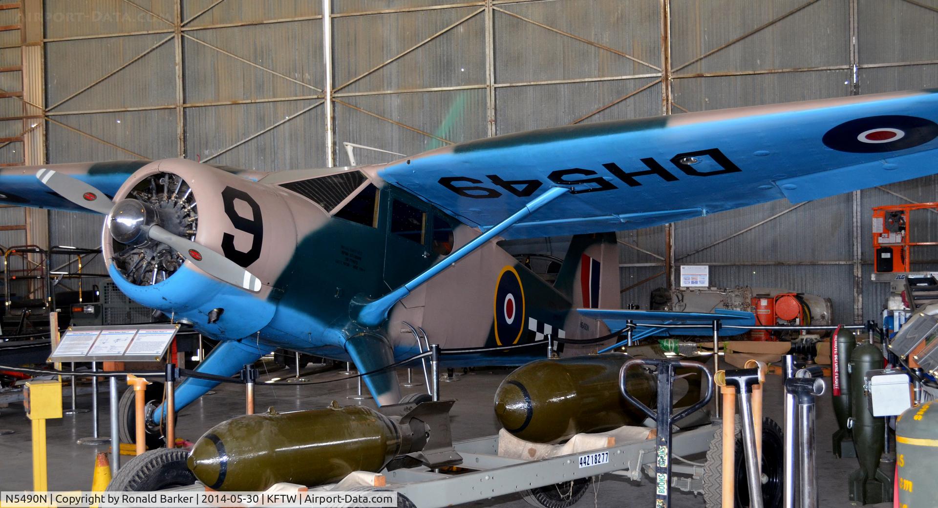 N5490N, 1944 Stinson V77 Reliant C/N 77-473, Vintage Flying Museum