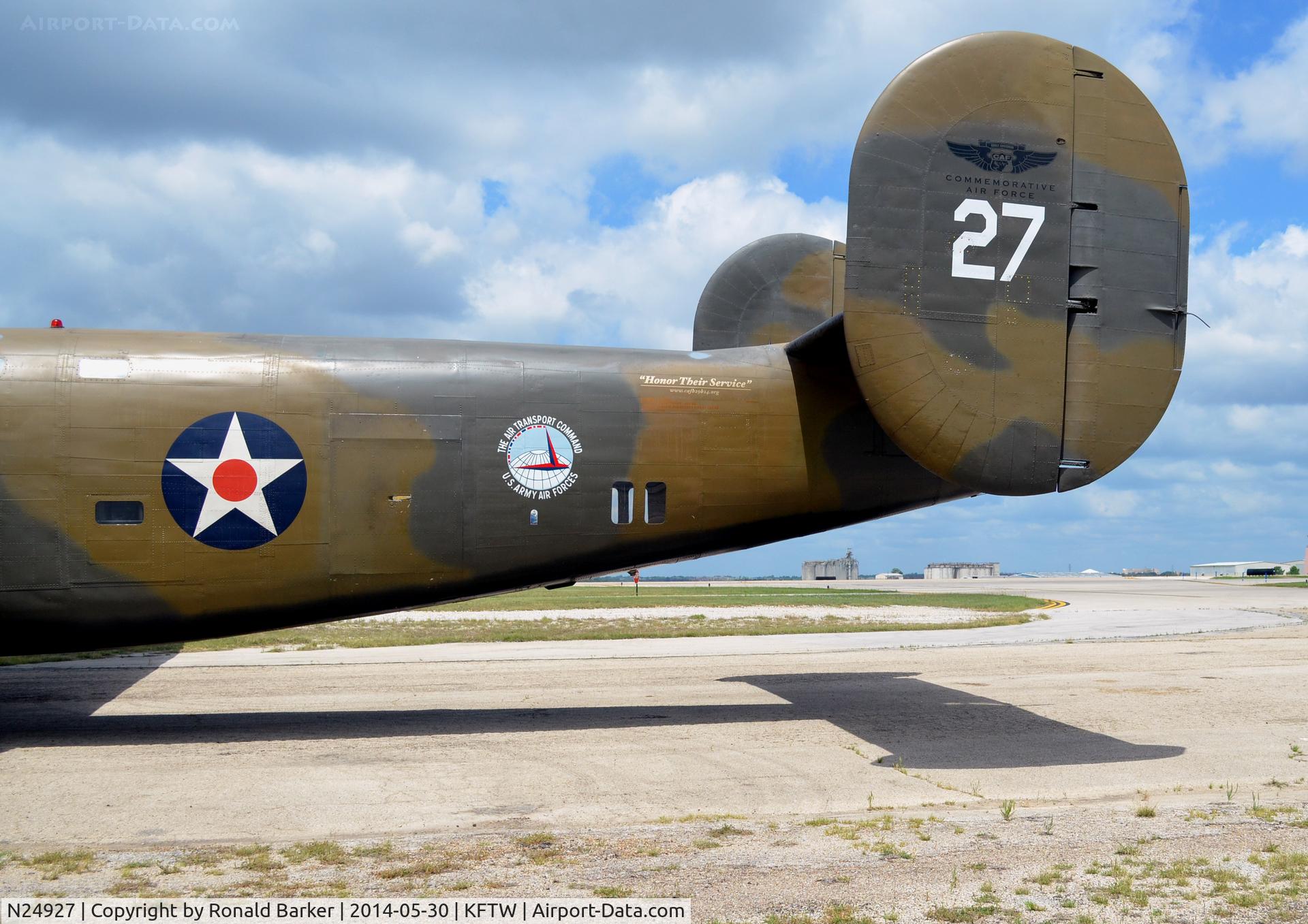 N24927, 1940 Consolidated Vultee RLB30 (B-24) C/N 18, Diamond Lil