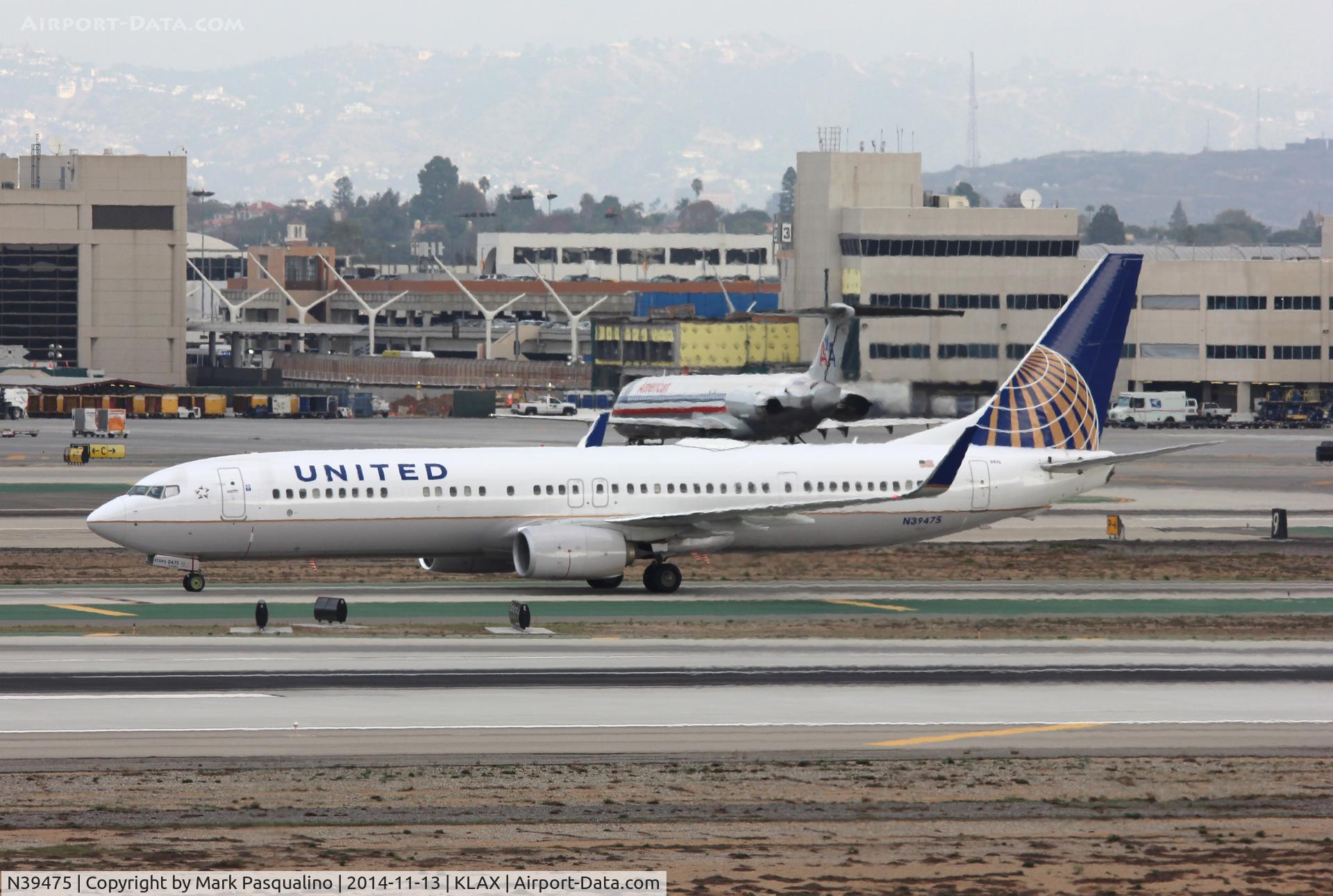 N39475, 2013 Boeing 737-924/ER C/N 37100, Boeing 737-900ER