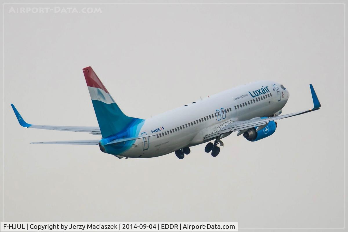 F-HJUL, 2011 Boeing 737-8Q8 C/N 38819, Boeing 737-8Q8