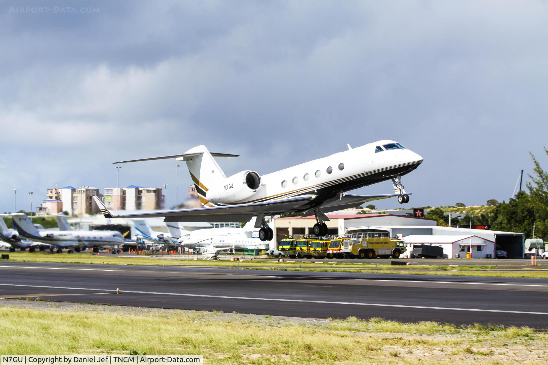 N7GU, 2008 Gulfstream Aerospace GIV-X (G450) C/N 4118, N7GU