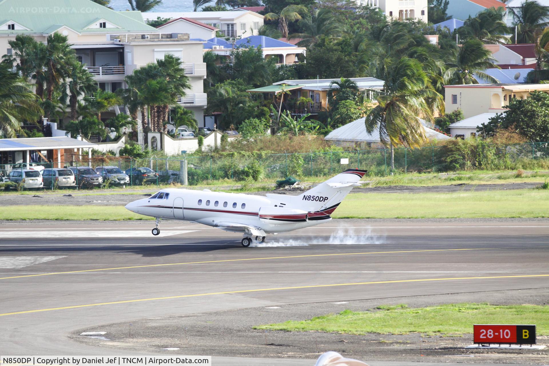 N850DP, 2000 Raytheon Hawker 800XP C/N 258468, N850DP