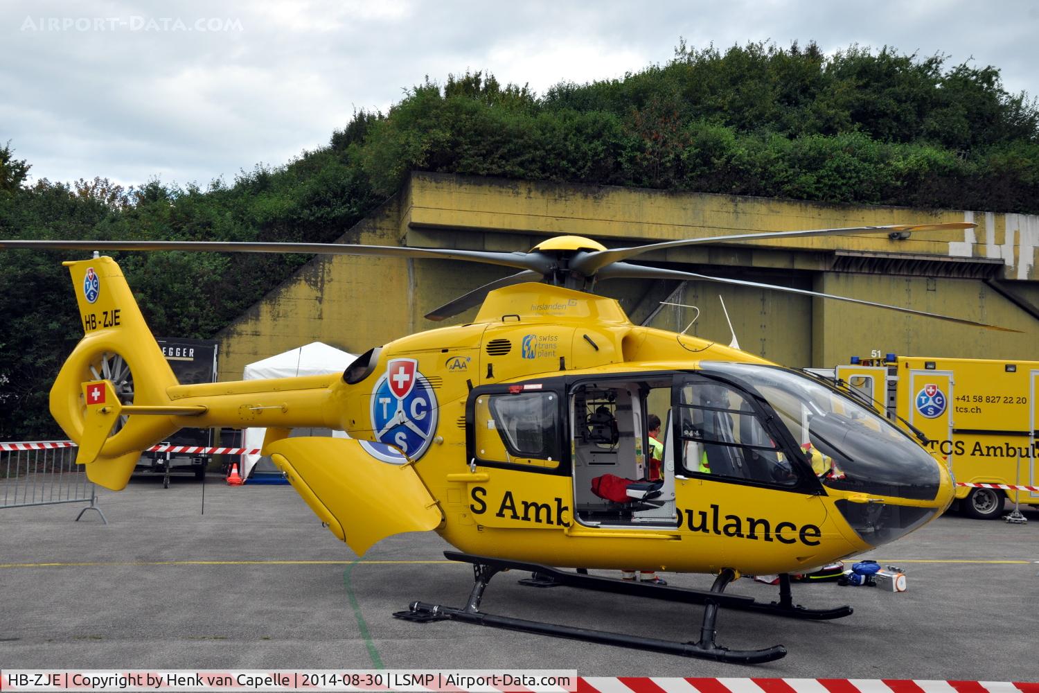 HB-ZJE, Eurocopter EC-135P-1 C/N 0006, Eurocopter EC-135P-1 ambulance helicopter at Payerne Air Base, Switzerland