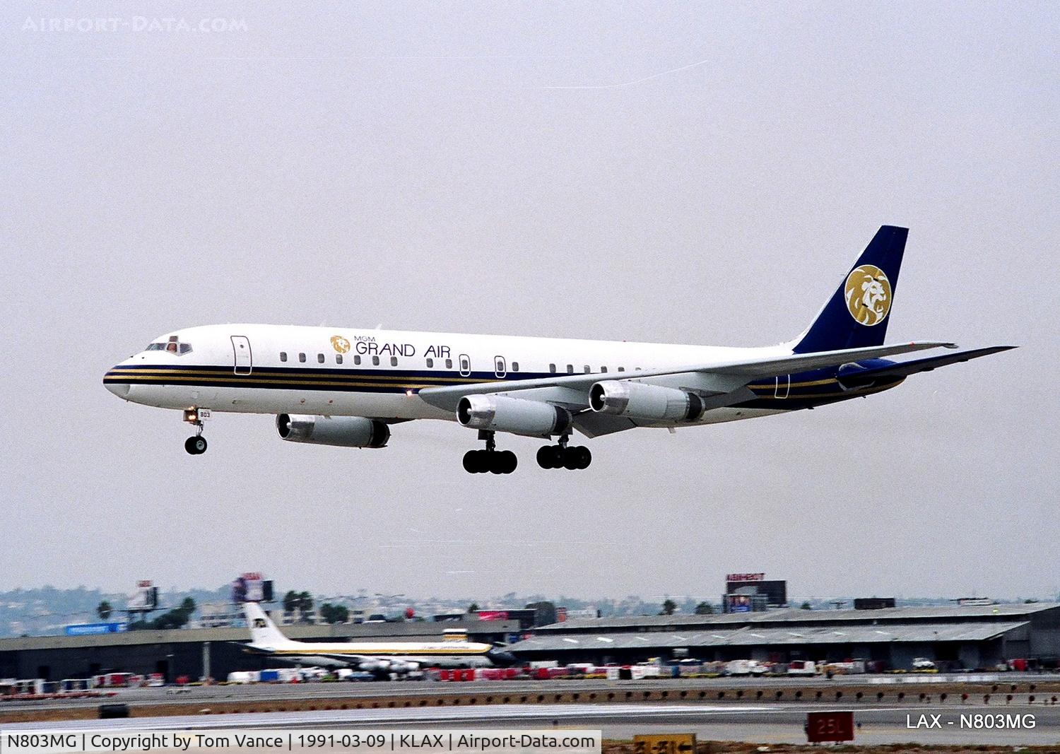 N803MG, 1967 McDonnell Douglas DC-8-62H C/N 45910, landing 25L at KLAX