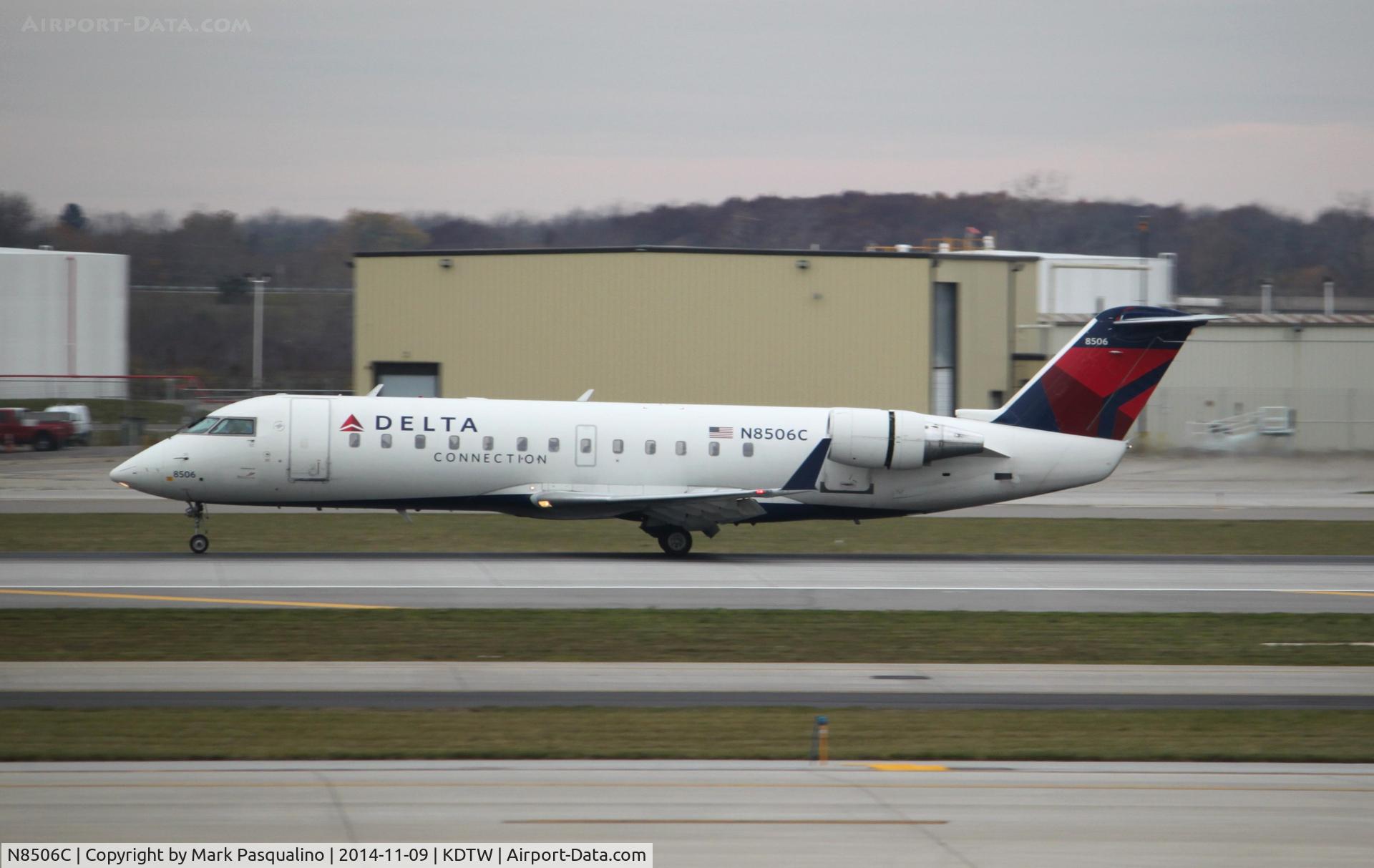 N8506C, 2001 Bombardier CRJ-200ER (CL-600-2B19) C/N 7506, CL-600-2B19