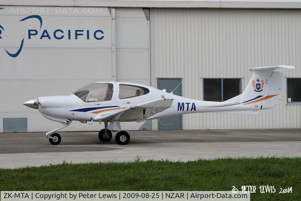 ZK-MTA, 2008 Diamond DA-40 Diamond Star C/N 40.934, Massey University School of Aviation, Palmerston North