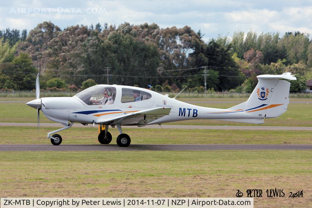 ZK-MTB, 2008 Diamond DA-40 Diamond Star C/N 40.941, Massey University School of Aviation, Palmerston North