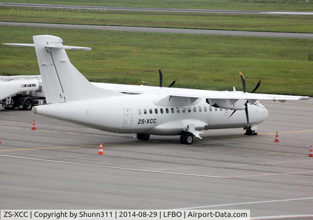 ZS-XCC, 1996 ATR 42-500 C/N 528, Ready for delivery after heavy maintenance @ LFBF