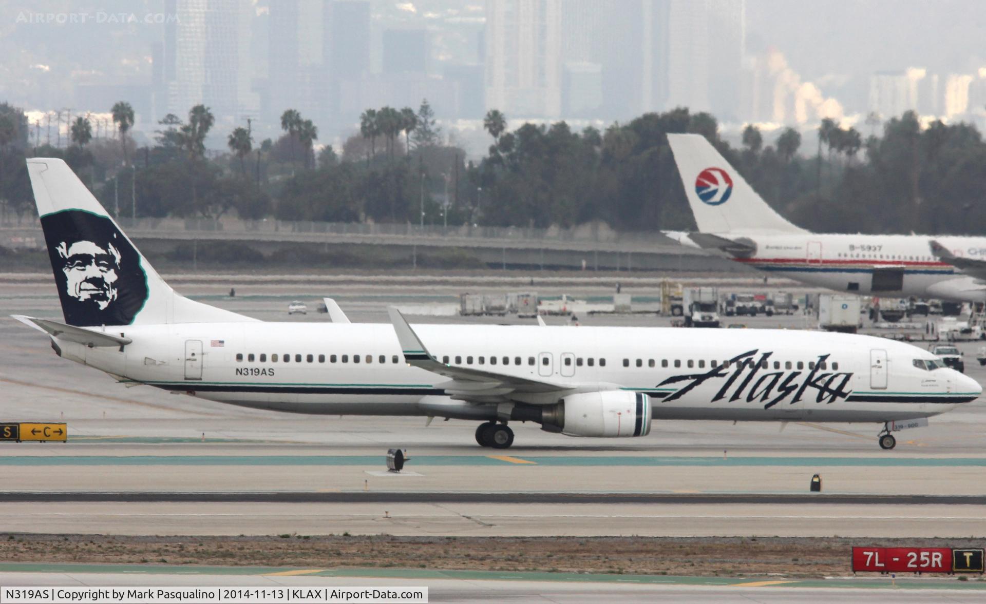 N319AS, 2003 Boeing 737-990 C/N 33679, Boeing 737-900
