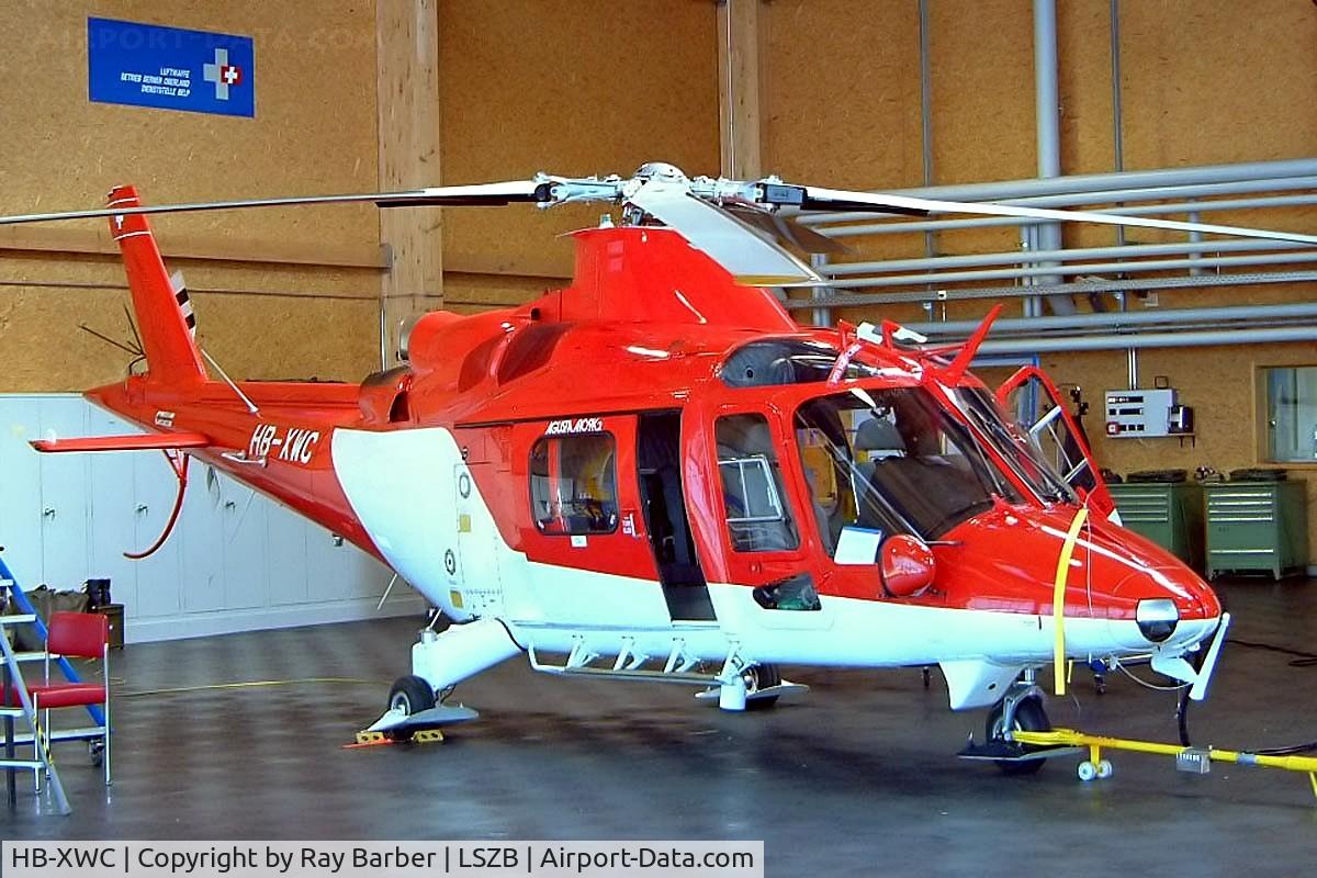 HB-XWC, 1992 Agusta A-109K-2 C/N 10003, Agusta A.109K2 [10003] (Swiss Air Ambulance) Bern Belp~HB 23/07/2004
