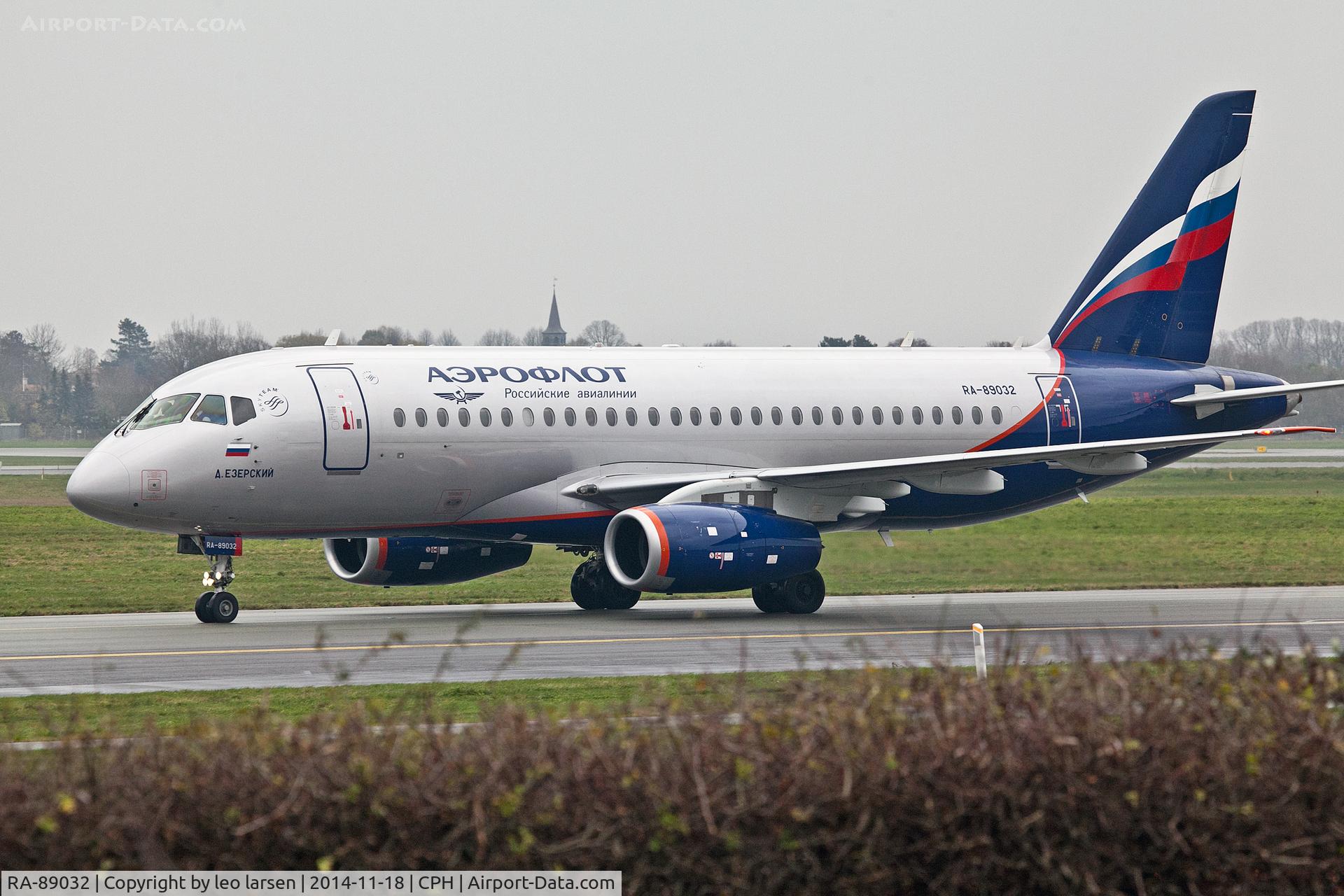 RA-89032, 2013 Sukhoi Superjet 100-95B C/N 95043, Copenhagen Kastrup 18.11.14