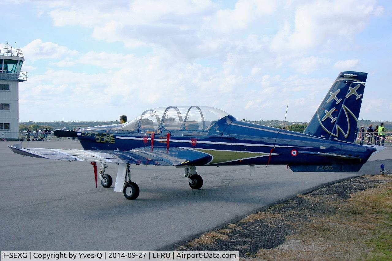F-SEXG, Socata TB-30 Epsilon C/N 90, Socata TB30 Epsilon, French Air Force Aerobatics Team Cartouche Doré, Morlaix-Ploujean airport (LFRU-MXN) air show in september 2014
