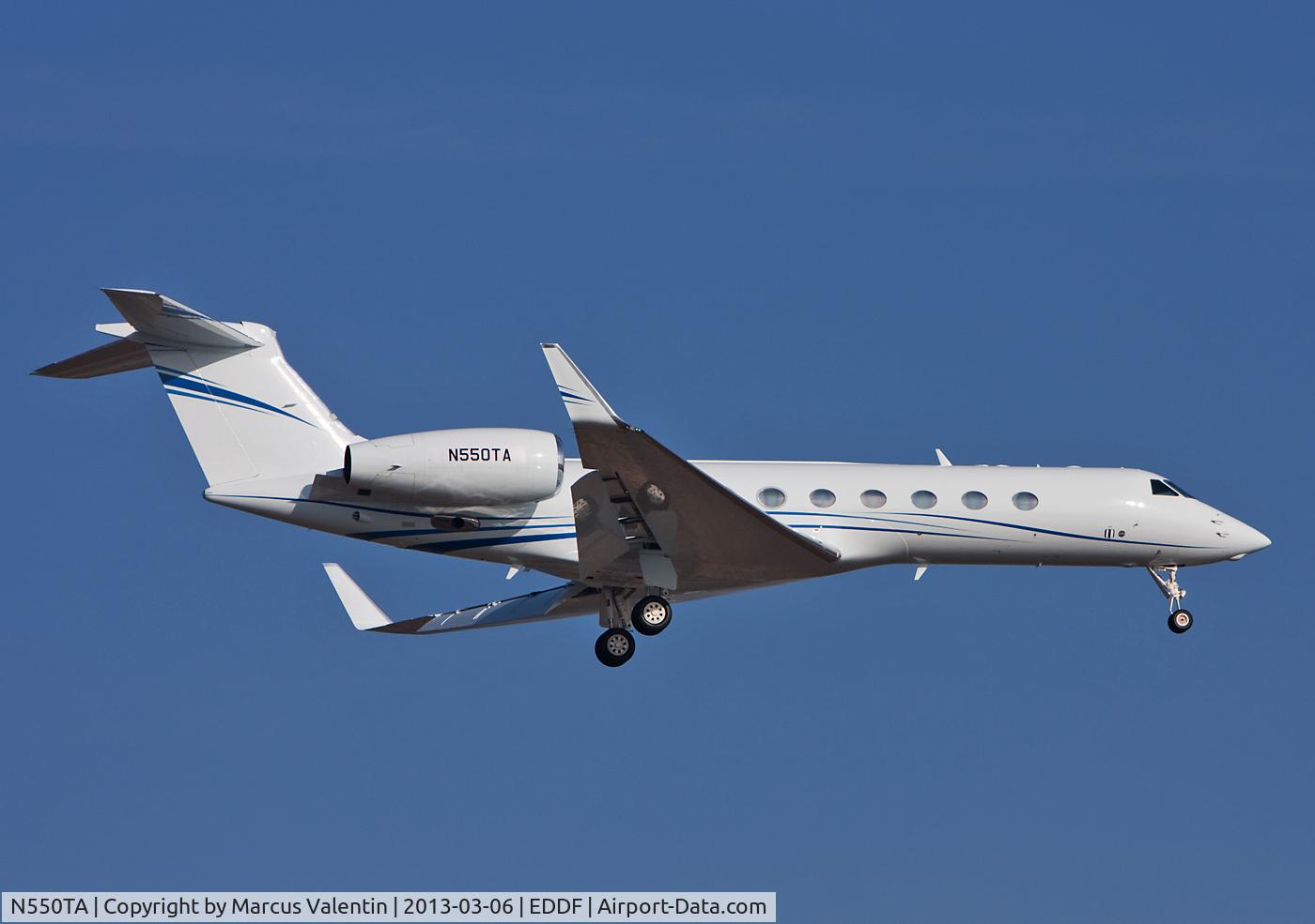 N550TA, 2003 Gulfstream Aerospace GV-SP (G550) C/N 5026, Landing approach at Frankfurt Main Airport.
