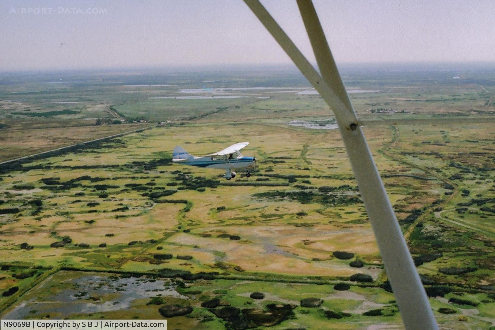N9069B, 1958 Champion 7FC C/N 7FC-153, 69B near Gustine,Ca on the way to Los Banos,Ca on this beautiful day.