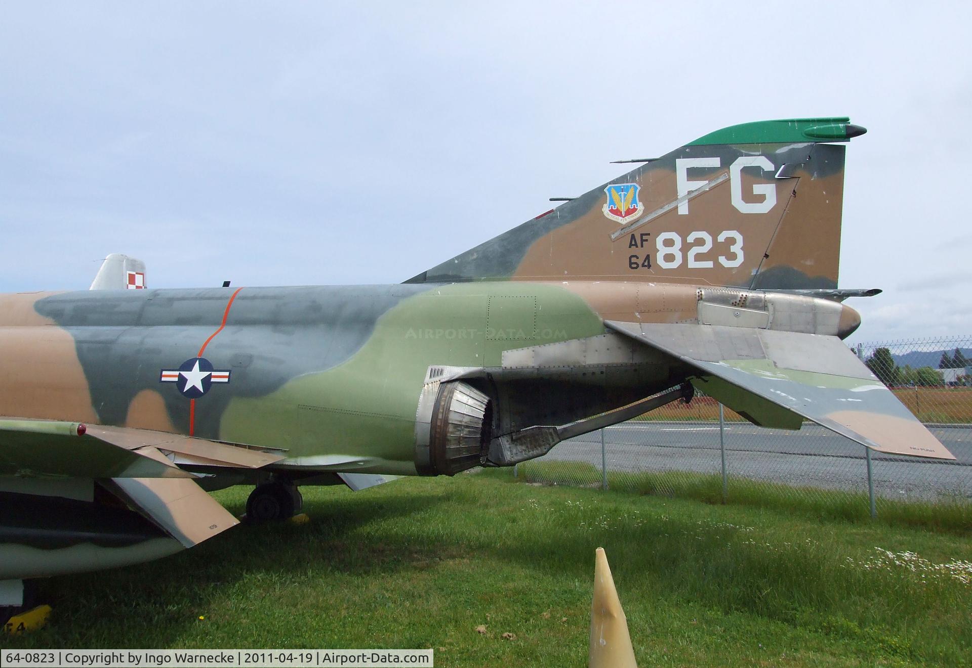 64-0823, 1964 McDonnell F-4C Phantom II C/N 1157, McDonnell F-4C Phantom II at the Pacific Coast Air Museum, Santa Rosa CA